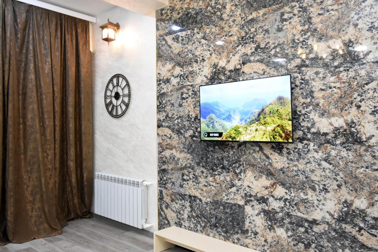 New Apartment In Downtown Єреван Екстер'єр фото