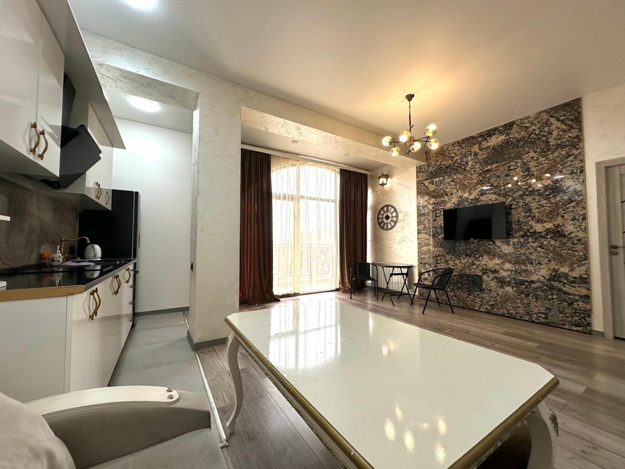 New Apartment In Downtown Єреван Екстер'єр фото