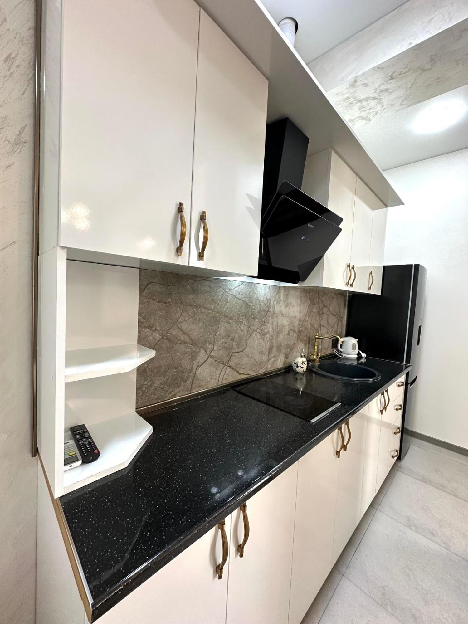 New Apartment In Downtown Єреван Екстер'єр фото