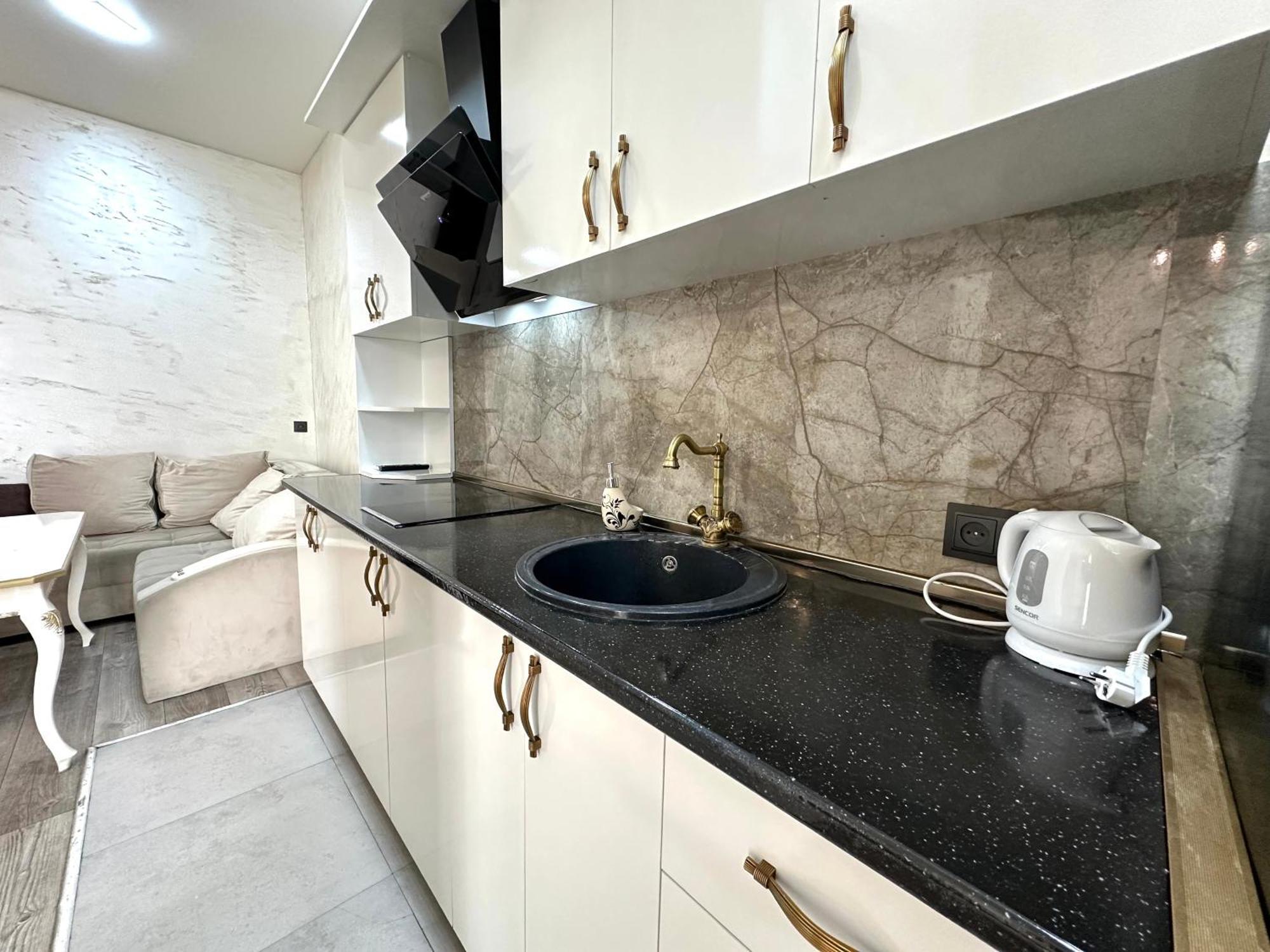 New Apartment In Downtown Єреван Екстер'єр фото